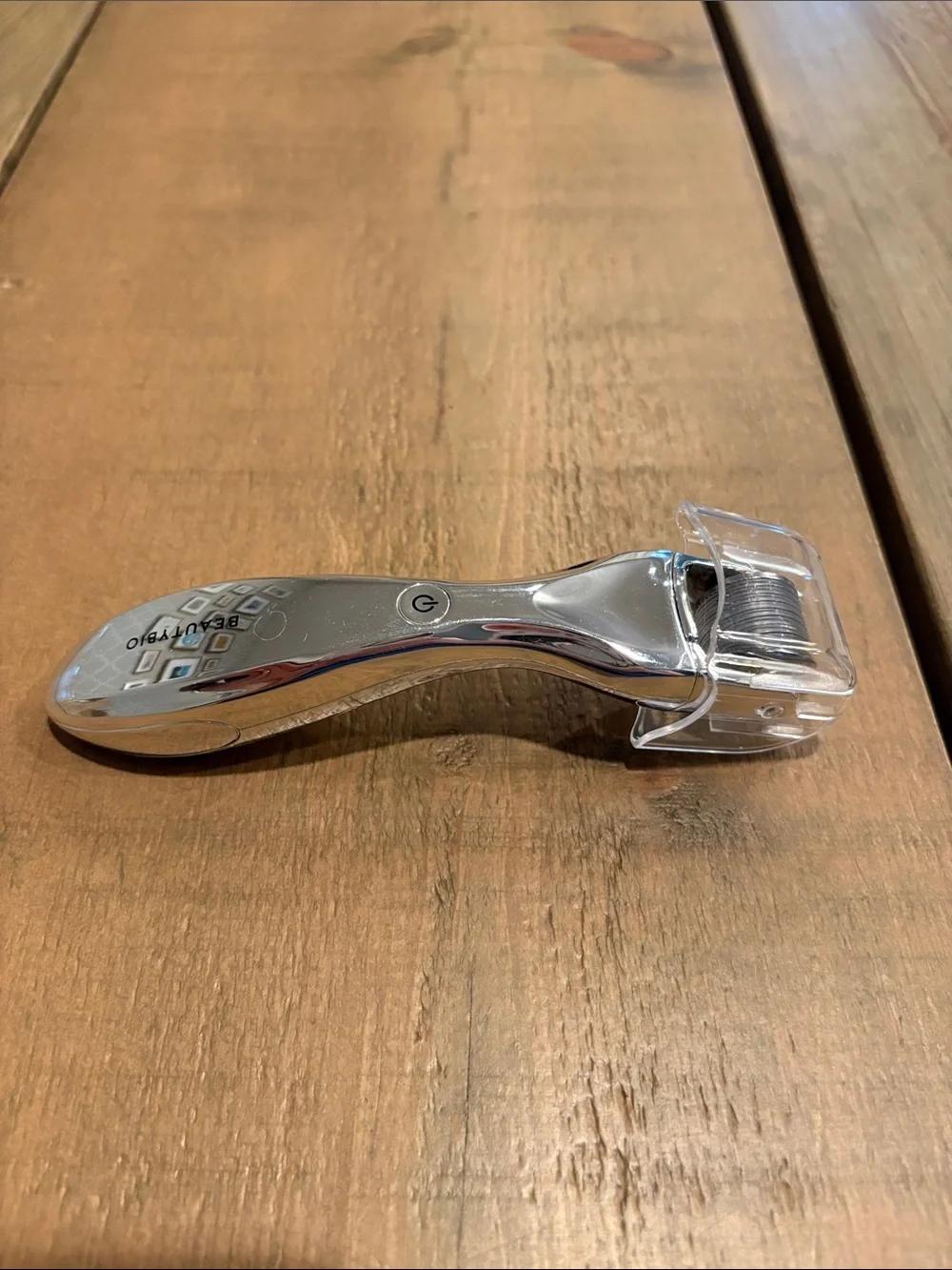 BeautyBio GloPRO Microneedling Tool